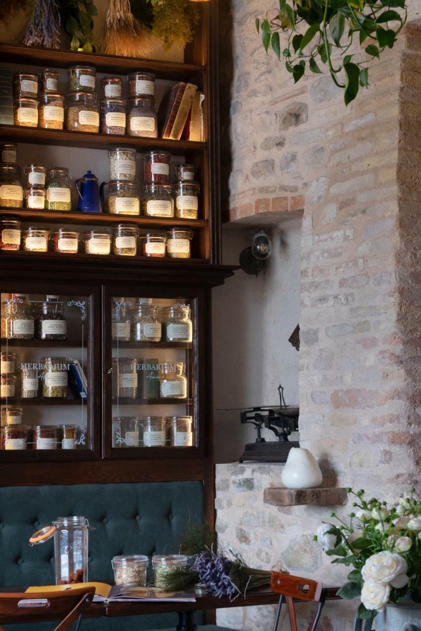Borgo Antichi Orti Assisi Hotel Luaran gambar